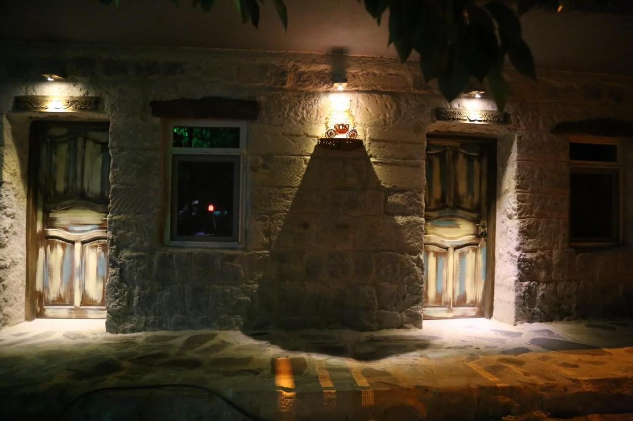 Hotel Philosophia ウチヒサール エクステリア 写真